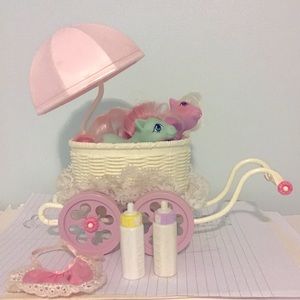Vintage Generation 1 my little pony figures and accessories
